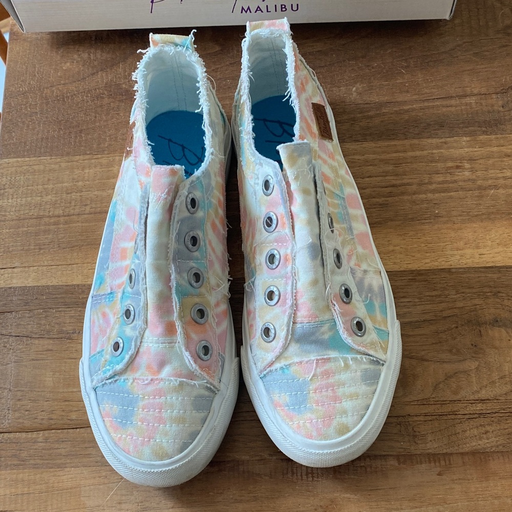 Blowfish Marley Canvas Shoes - Winter Romance Print